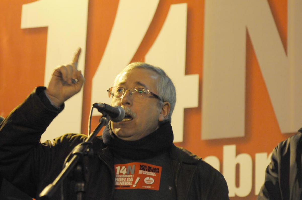 Toxo se dirige a los piquetes concentrados en Sol