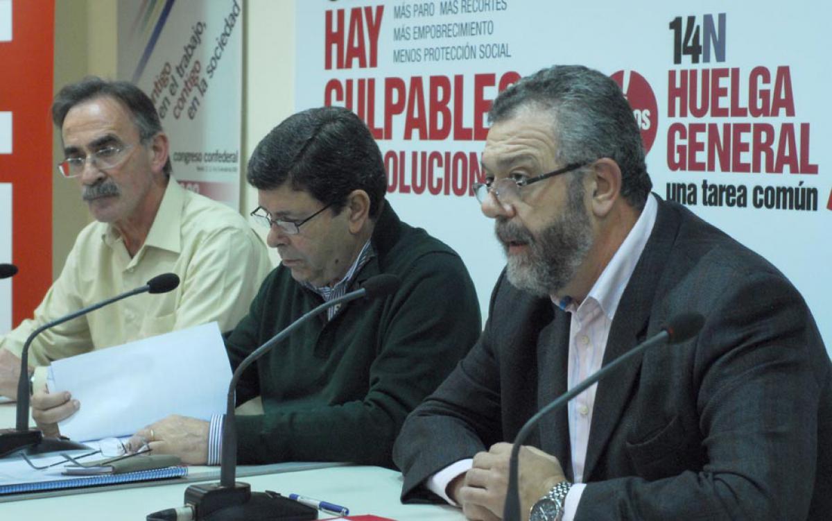 Ladislao Pérez (USO), José Javier Cubillo (UGT) y Antonio del Campo (CCOO), secretarios Organización